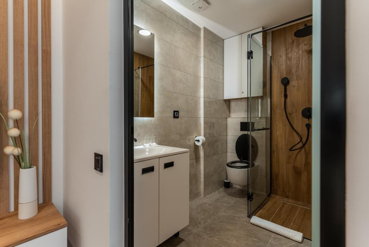 Silver Luxury Suites Belgrado Exterior foto